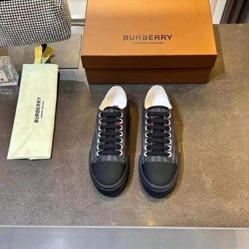 Burberry Low Shoes